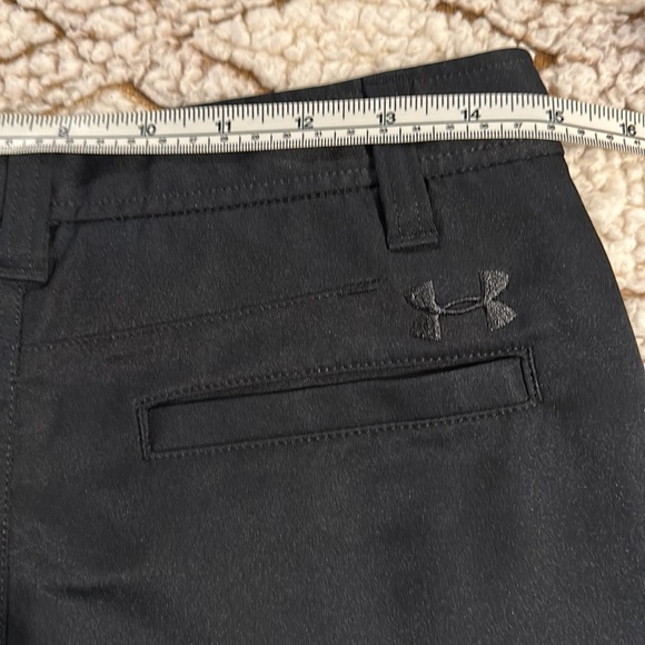 Big boys under armour bundle 2 pair of shorts, 4 shirts sizeYL to  YXL or 14/16. - Picture 2 of 15